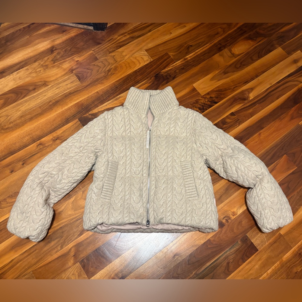 Varley Beige Cable Knit Puffer Jacket, size Large, NEW - Picture 9 of 16